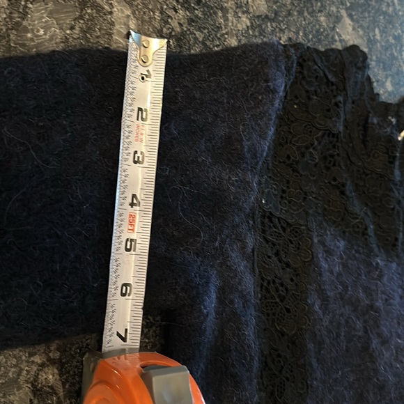 Gorgeous wool sweater with lace by Sea New York in excellent condition - Picture 9 of 9